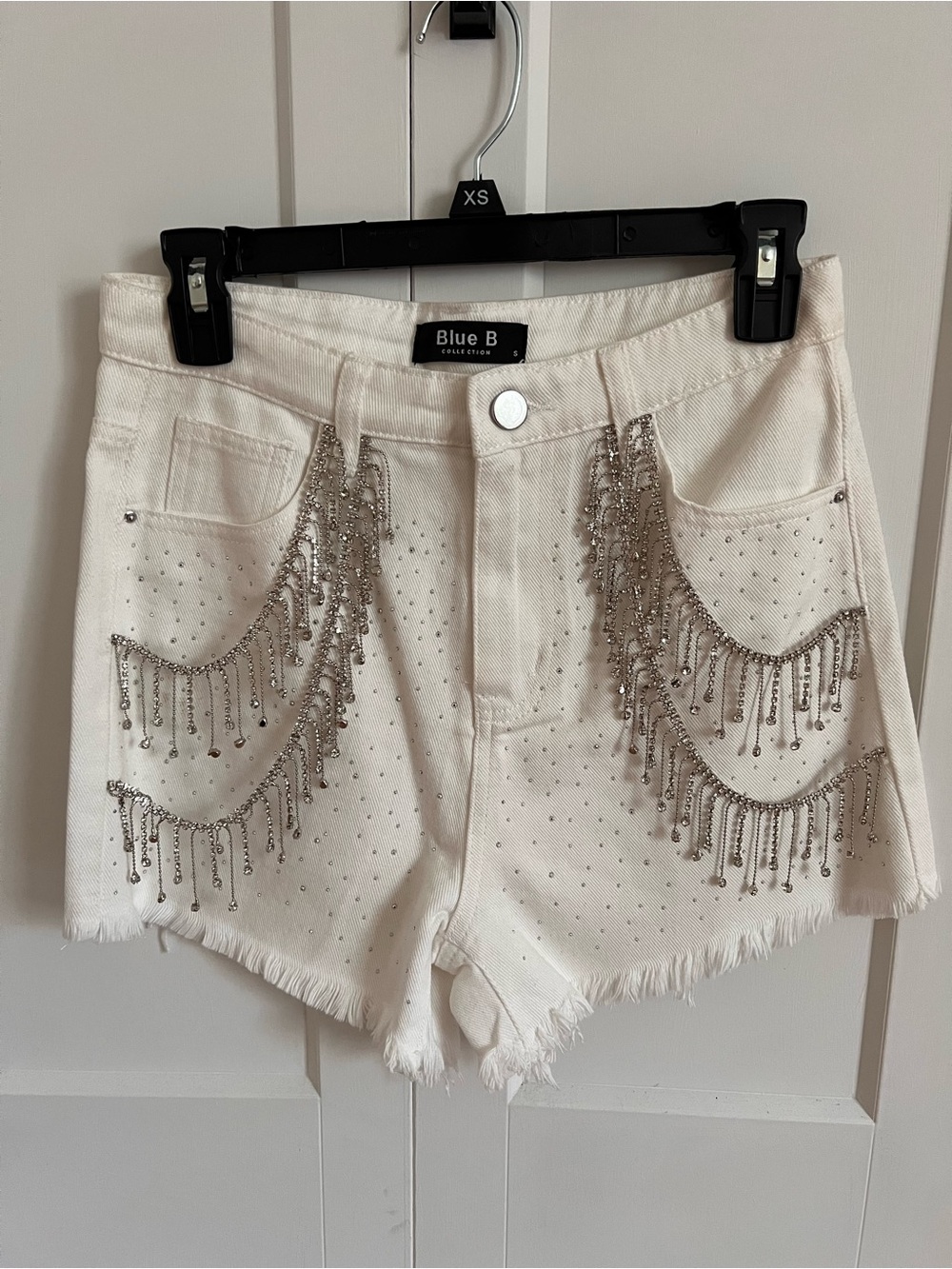 Brand new Blue B rhinestone white denim shorts size small 25/26 bridal